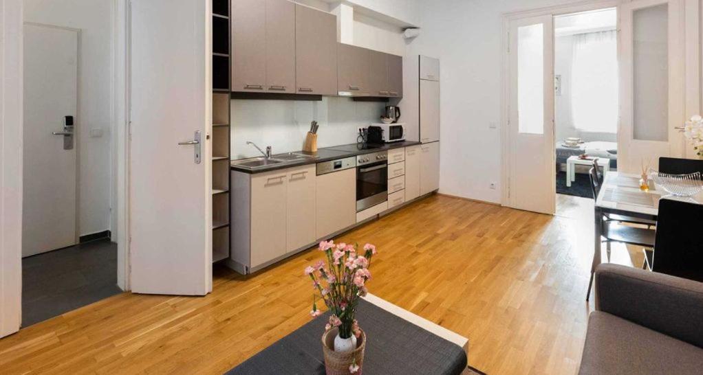 Flarent Economy Apartments Wien Eksteriør billede